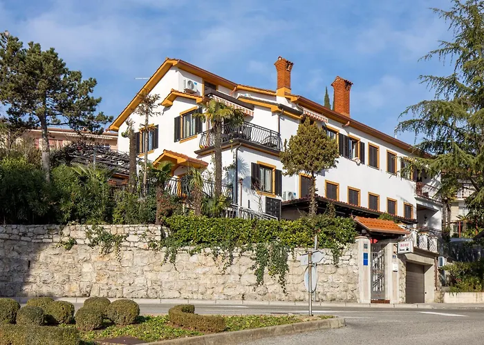 Camelia & Martina Apartments