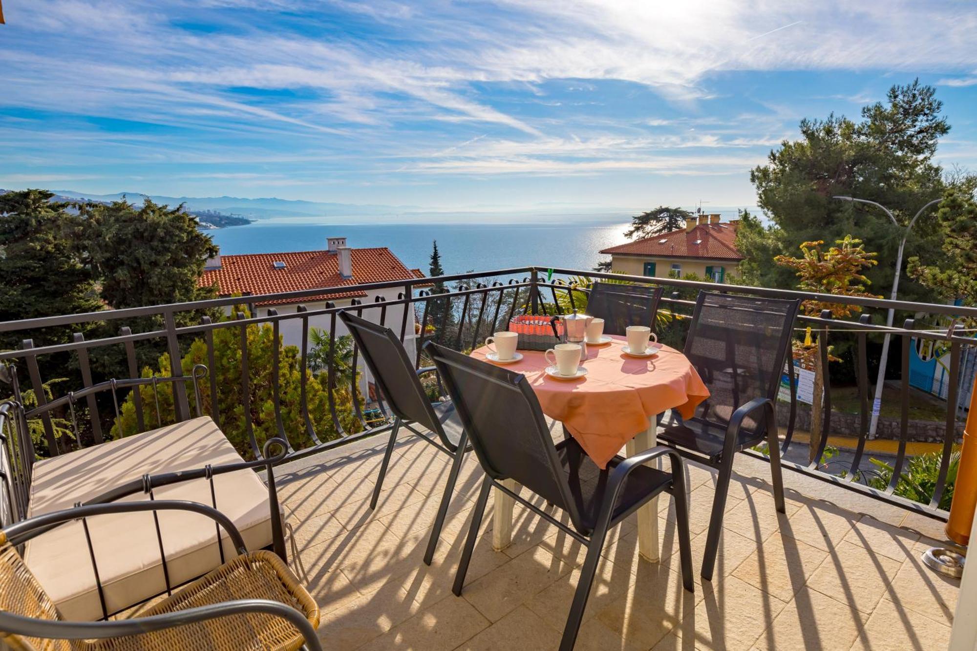 Camelia & Martina Guest house